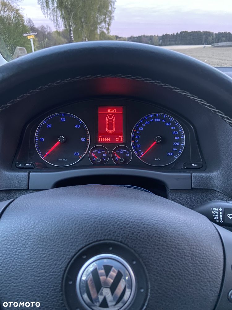 Volkswagen Golf Plus 1.9 TDI DPF United - 20