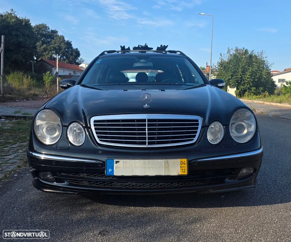 Mercedes-Benz E 220 CDI Avantgarde DPF - 3