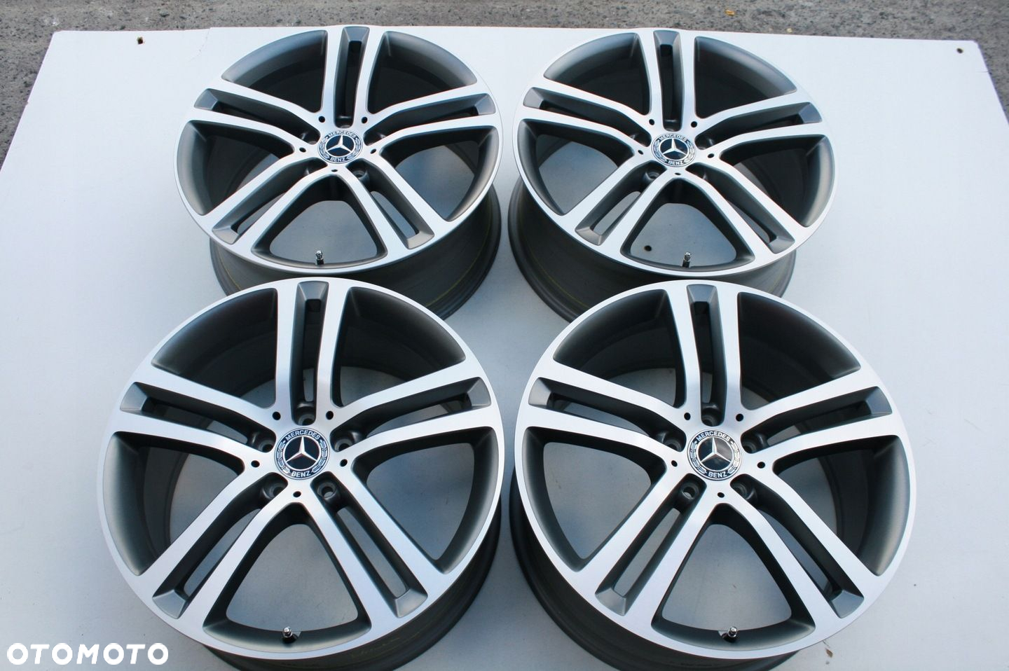 NOWE 20 ORYGINALNE MERCEDES C167 V167 GLE GL GLS GL tel. 503 325 350 - 8