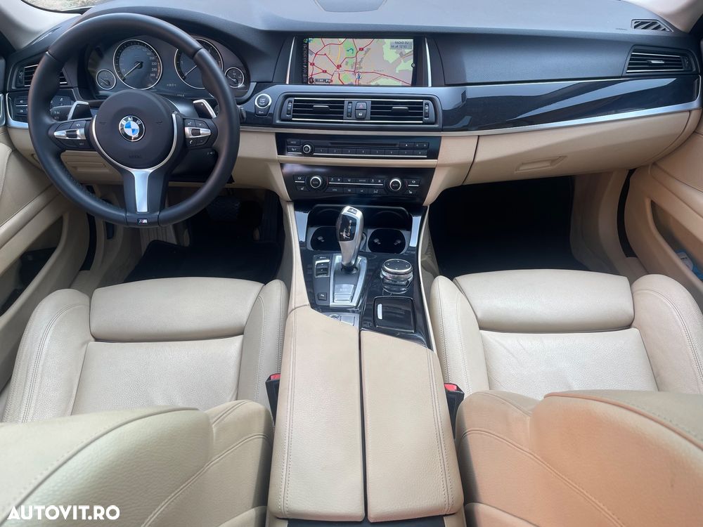 BMW Seria 5 520d Aut. Luxury Line - 12