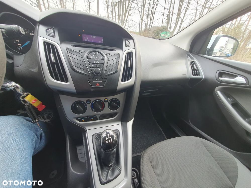 Ford Focus 1.6 TI-VCT Ambiente - 20