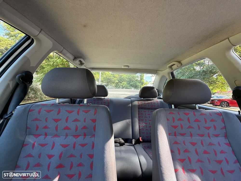 SEAT Cordoba 1.4 SXE - 12