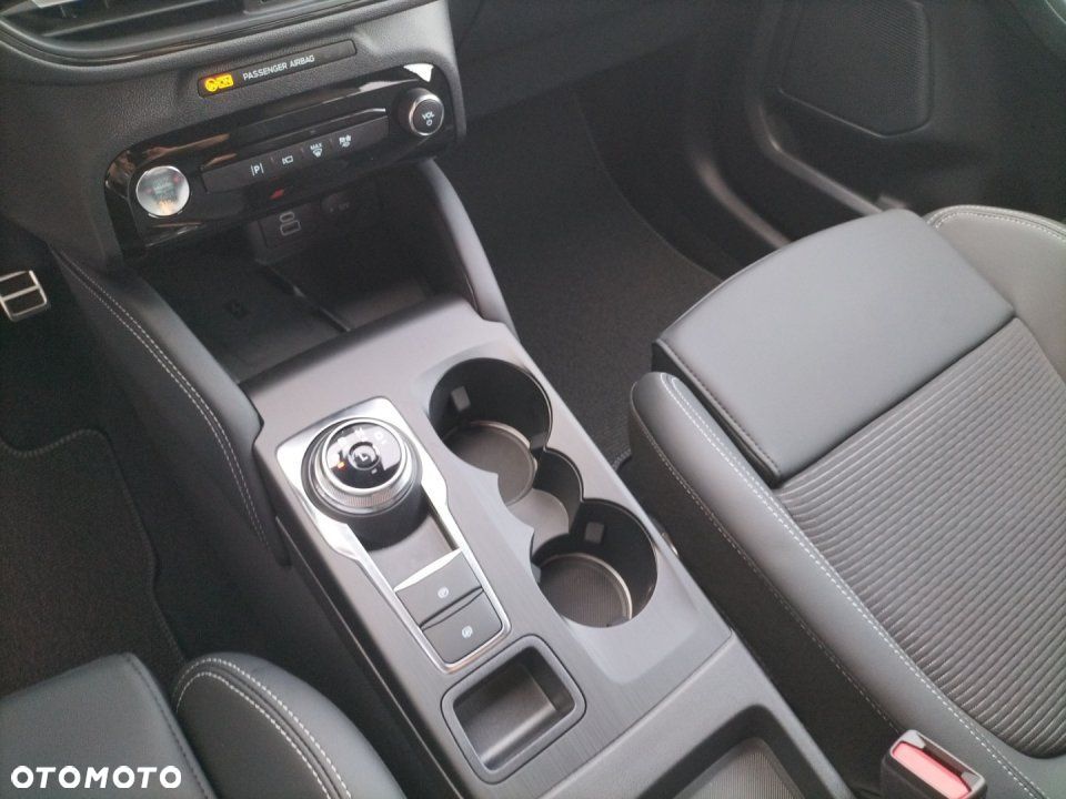 Ford Kuga - 15