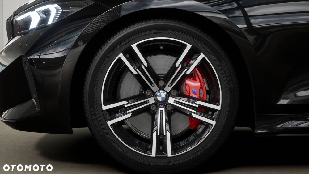 BMW Seria 3 330i xDrive M Sport sport - 9