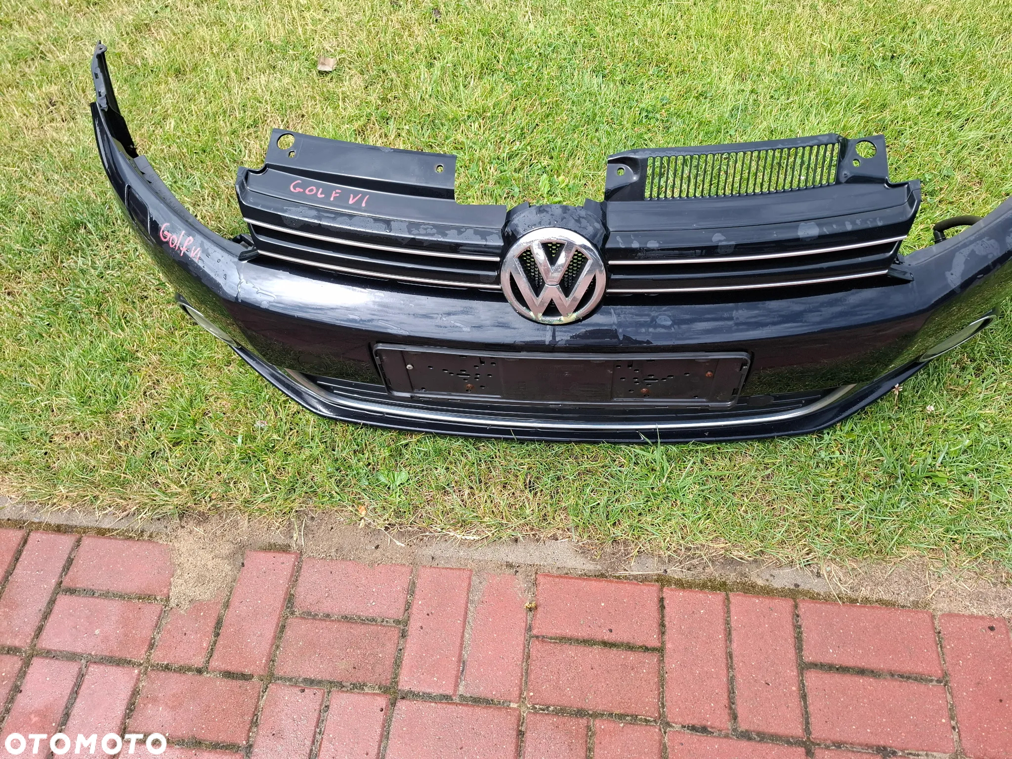 Przedni zderzak VW Golf VI LC9X - 6