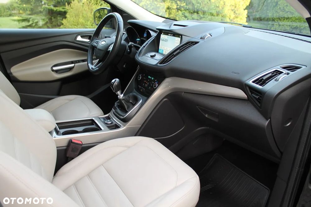 Ford Kuga 2.0 TDCi 4WD Titanium - 21