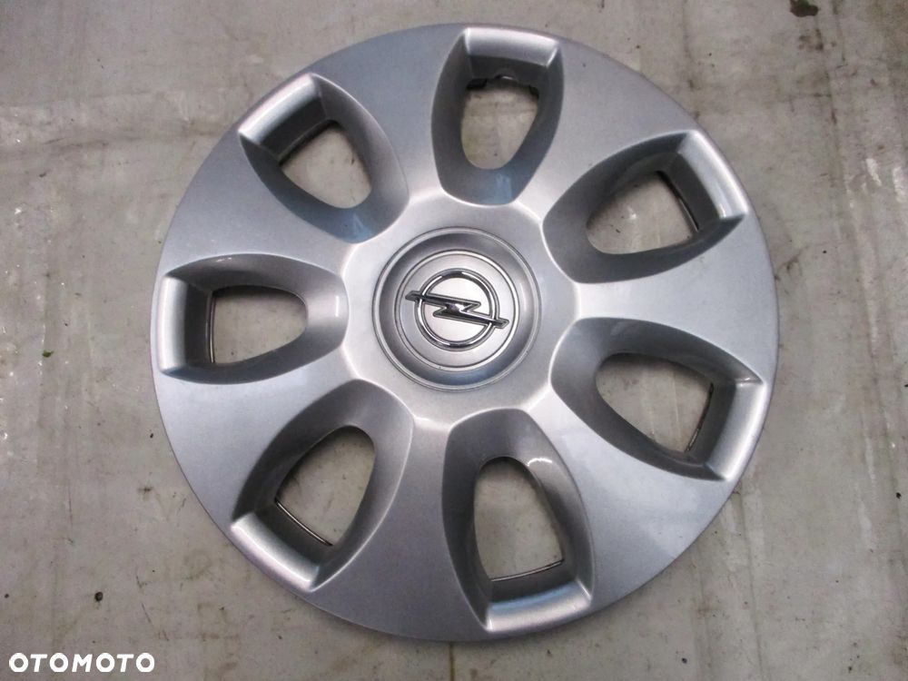 KOŁPAKI 15 OPEL CORSA - 10