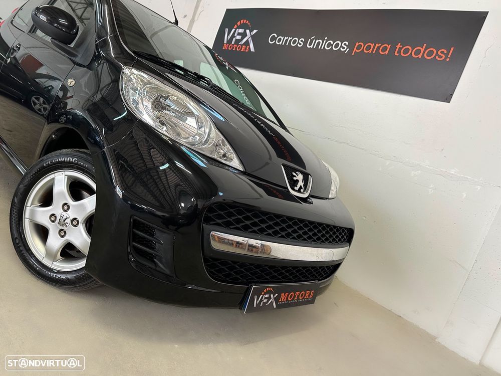 Peugeot 107 1.0 Urban - 30