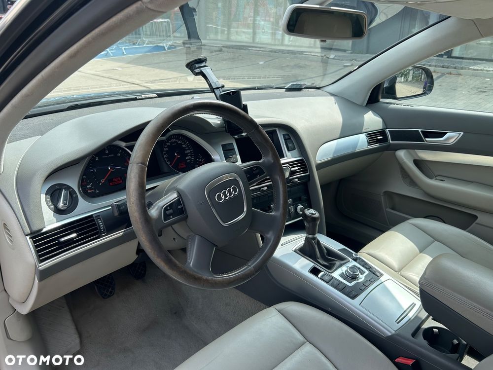 Audi A6 Avant - 18