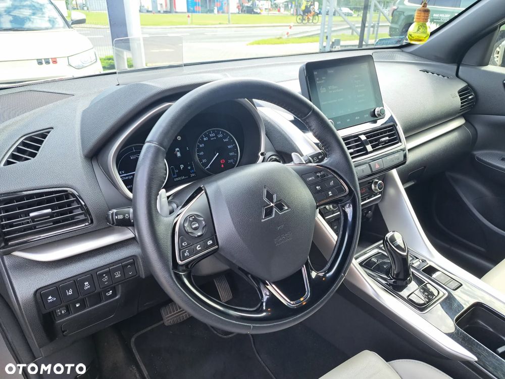Mitsubishi Eclipse Cross 2.4 PHEV Instyle Plus - 14