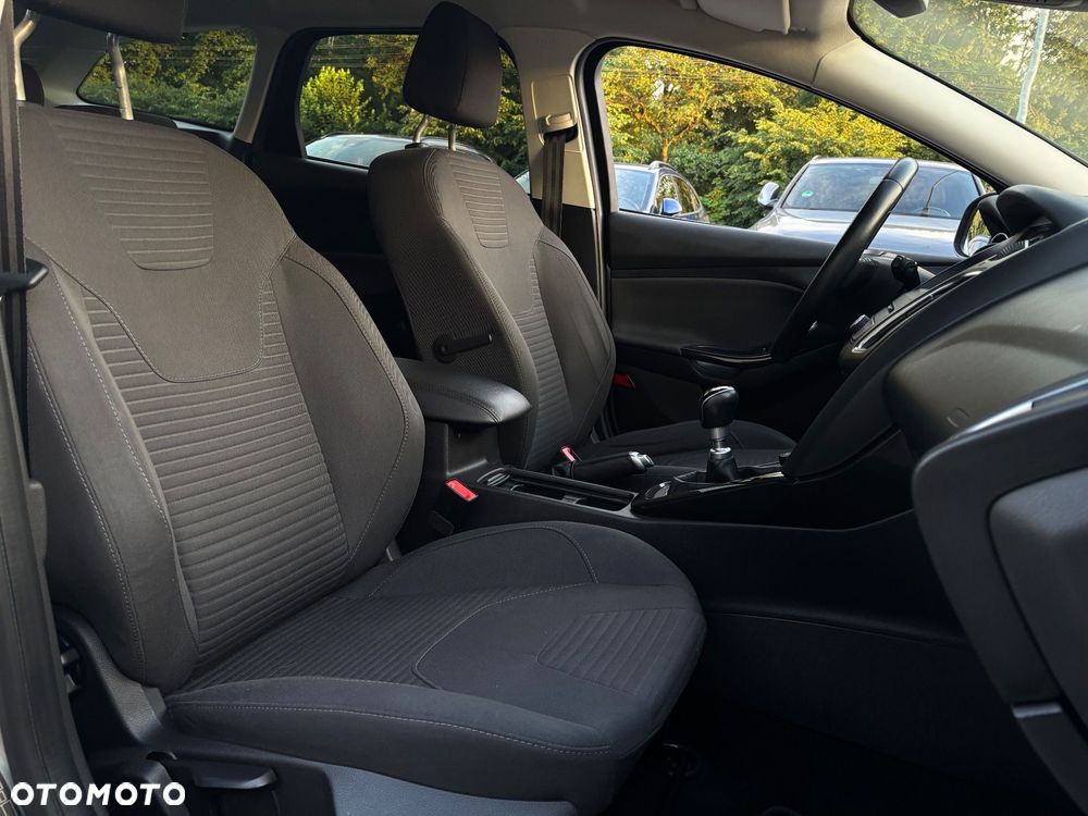 Ford Focus 1.0 EcoBoost Titanium ASS - 32