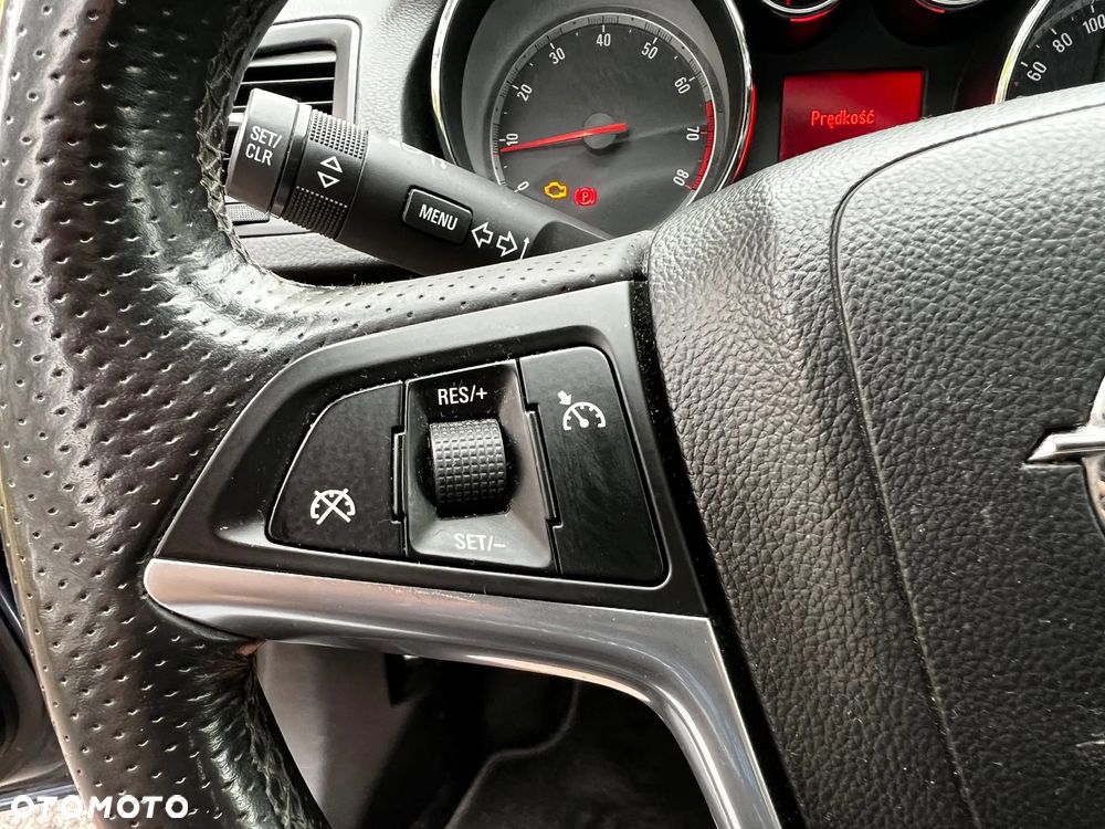 Opel Insignia 2.0 T Sport - 17