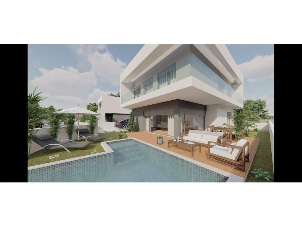 Moradia Exclusiva com Piscina e Design de Excelência na Aroeira - Grande imagem: 2/5