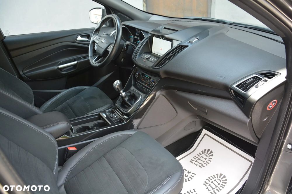 Ford Kuga 1.5 EcoBoost FWD ST-Line ASS GPF - 22