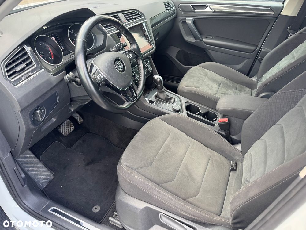 Volkswagen Tiguan - 14