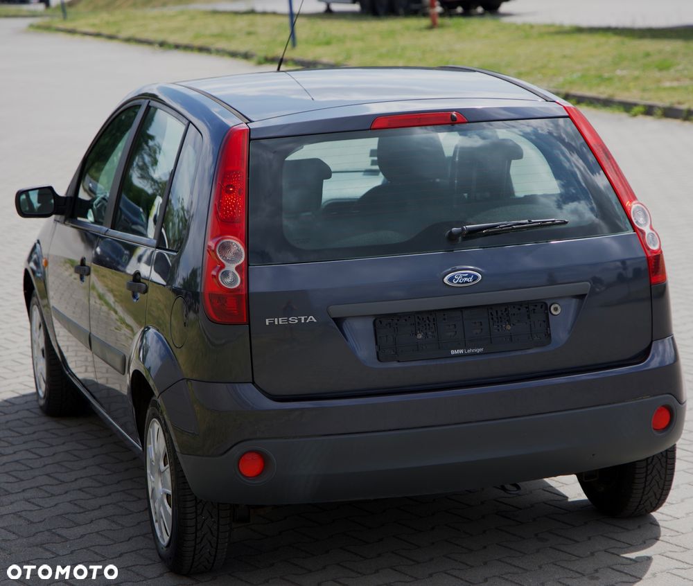 Ford Fiesta 1.3 - 8