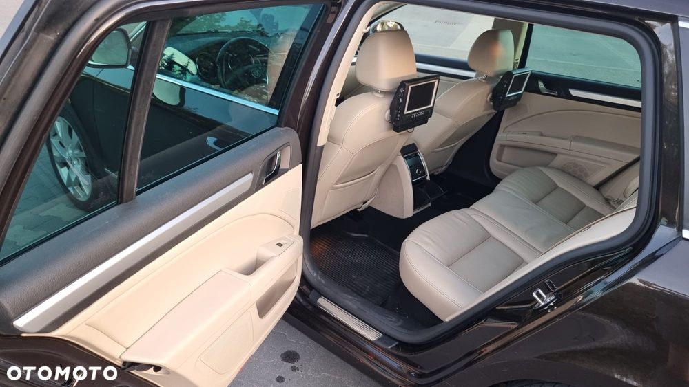 Skoda Superb 2.0 TSI Platinum DSG - 11
