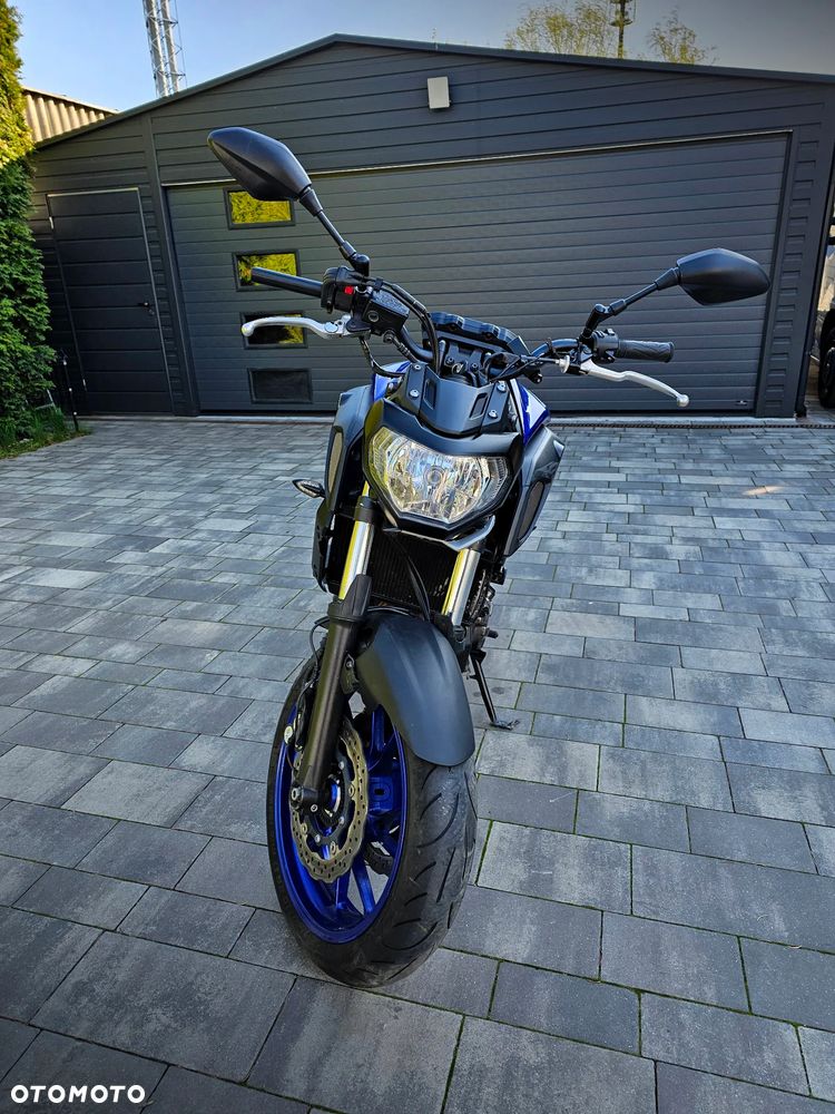 Yamaha MT - 4