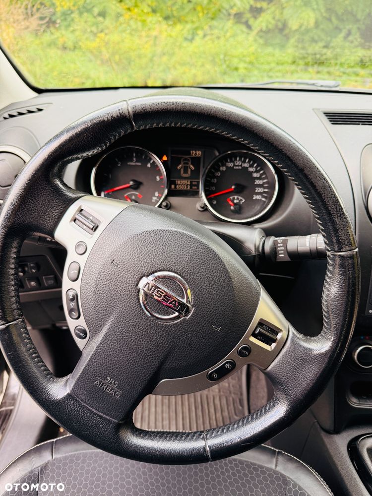 Nissan Qashqai+2 - 6