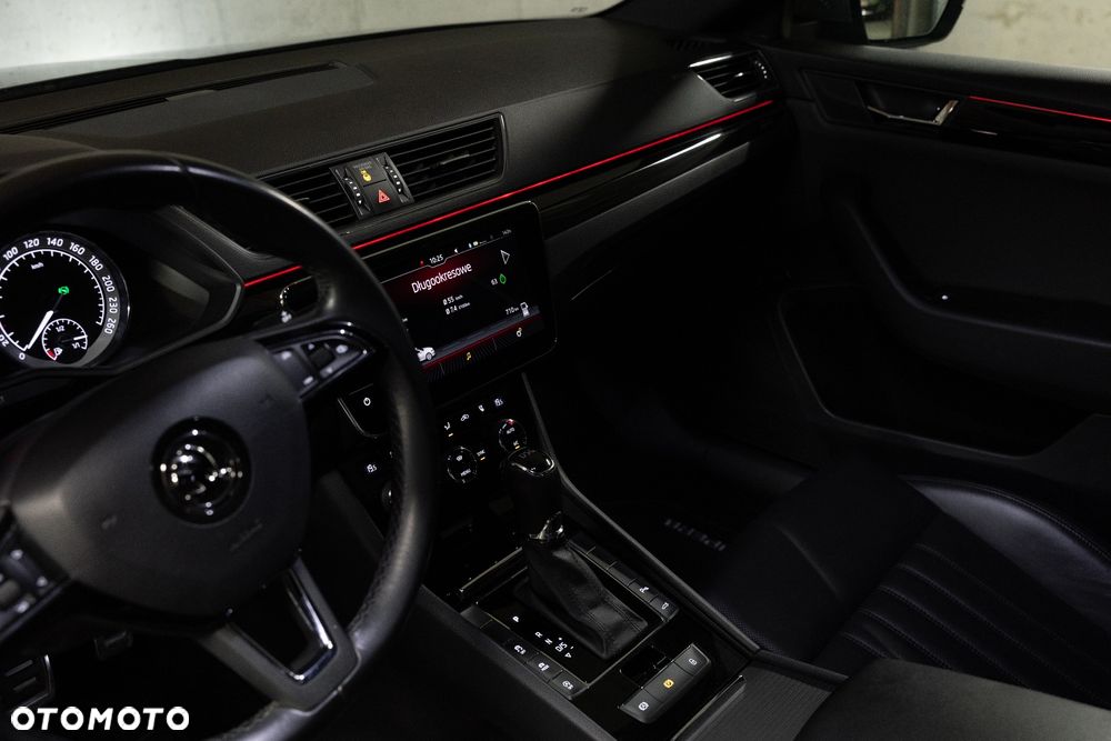 Skoda Superb 2.0 TDI L&K DSG - 10
