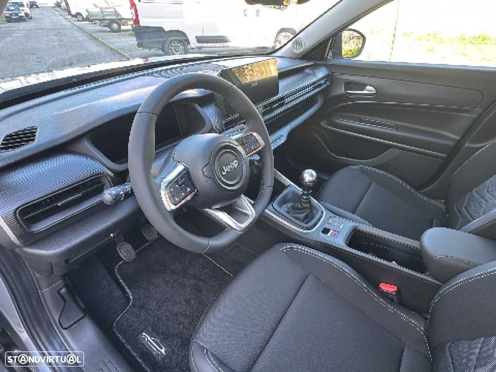 Jeep Avenger 1.2 GSE T3 Altitude - 13