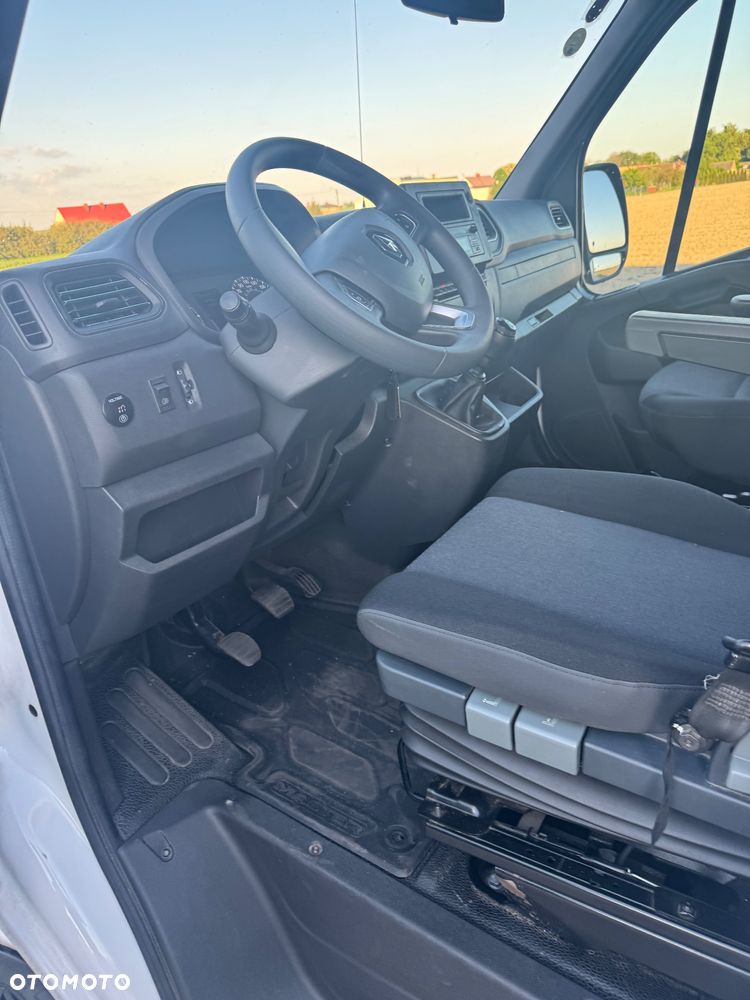 Renault Master - 10