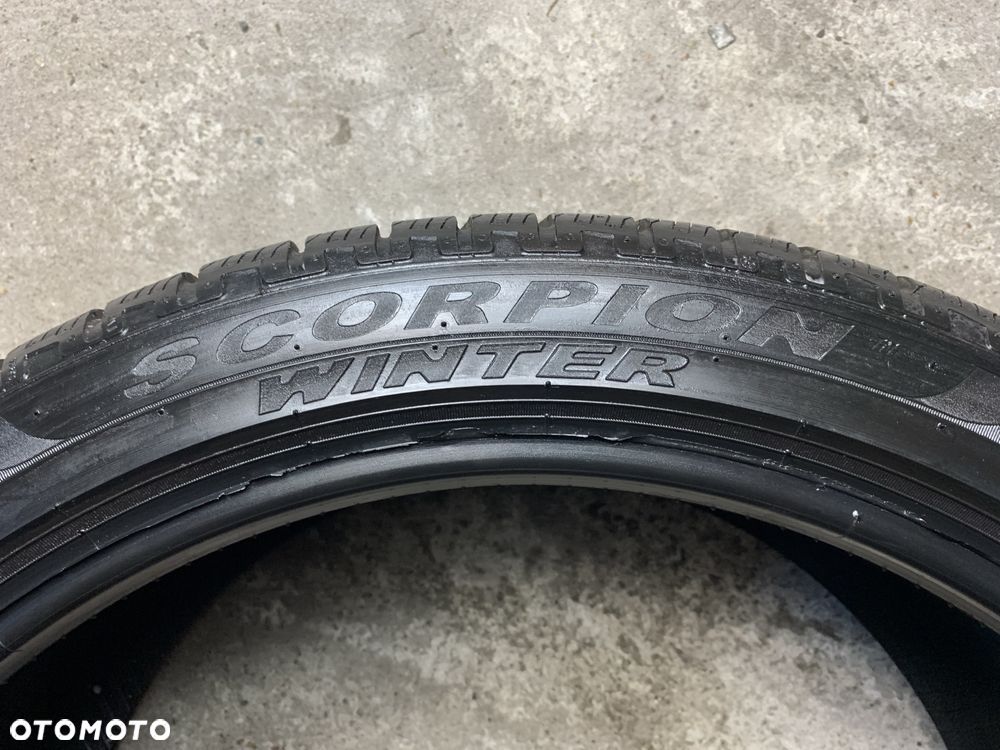 4x Opony Pirelli 255/40 R21 102v Scorpion Winter - 2