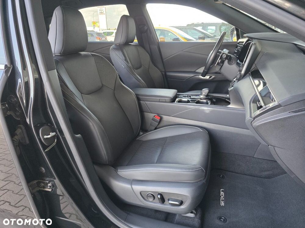 Lexus RX - 20