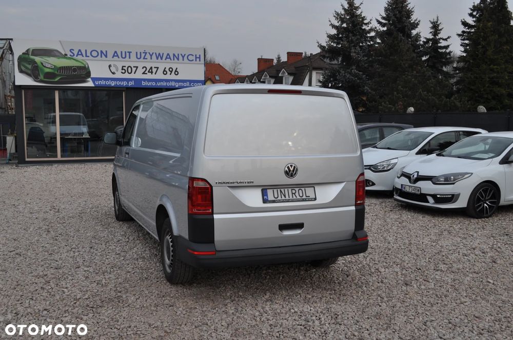 Volkswagen Transporter - 8