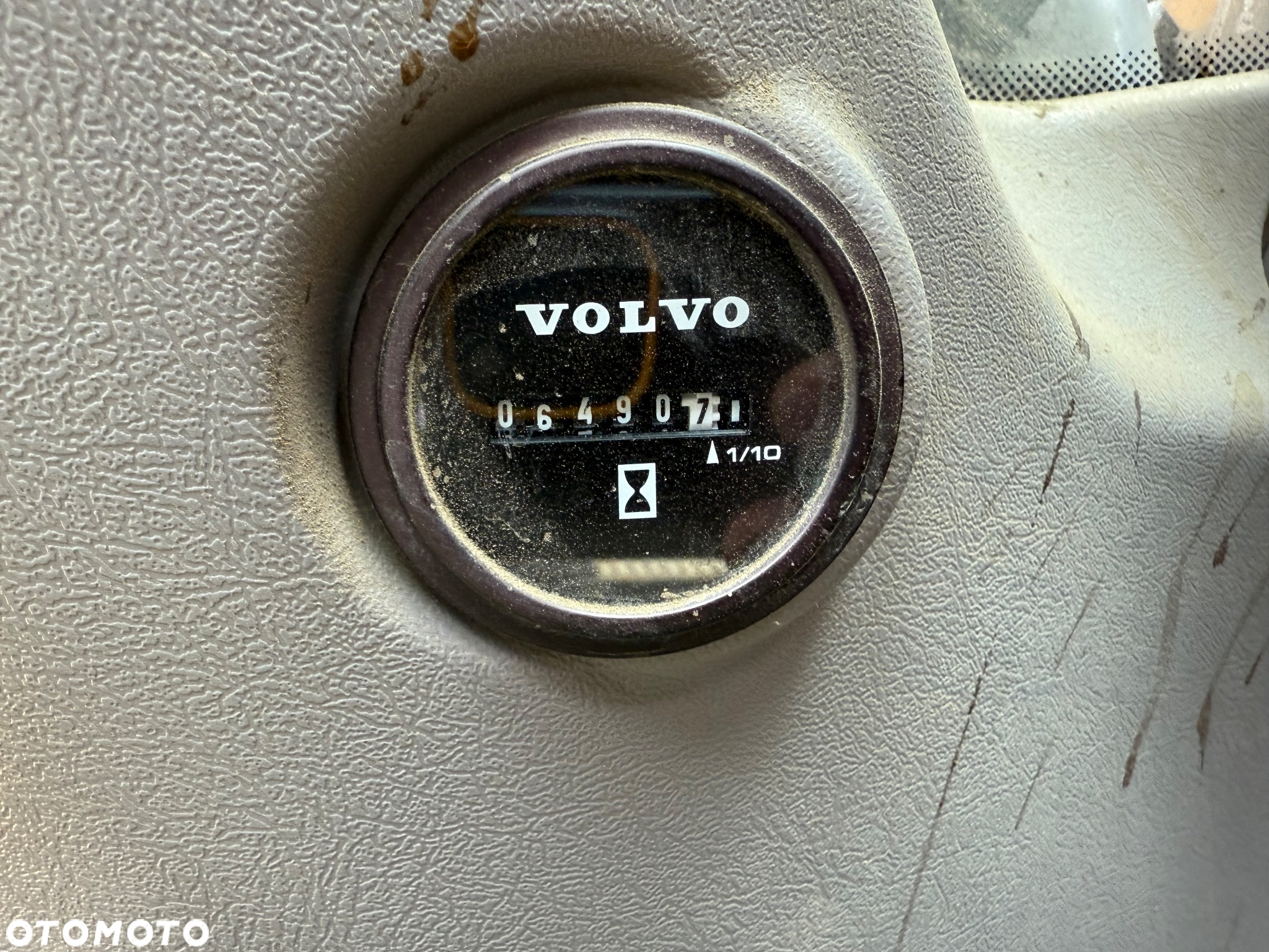 Volvo EC 300 EL - 21
