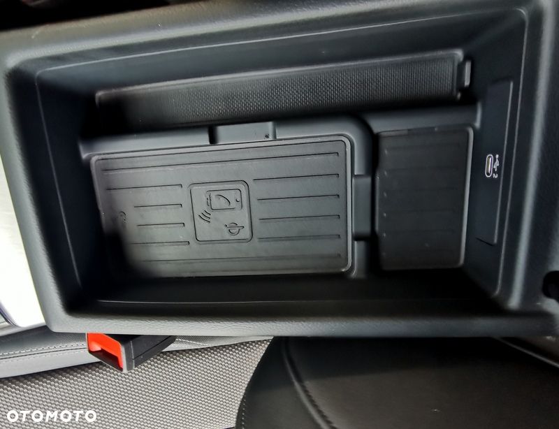Audi A4 Limousine 35 TFSI mHEV S Line S tronic - 18