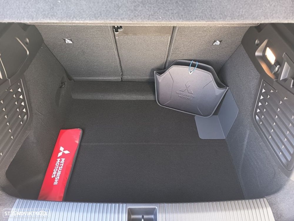 Mitsubishi Eclipse Cross - 16