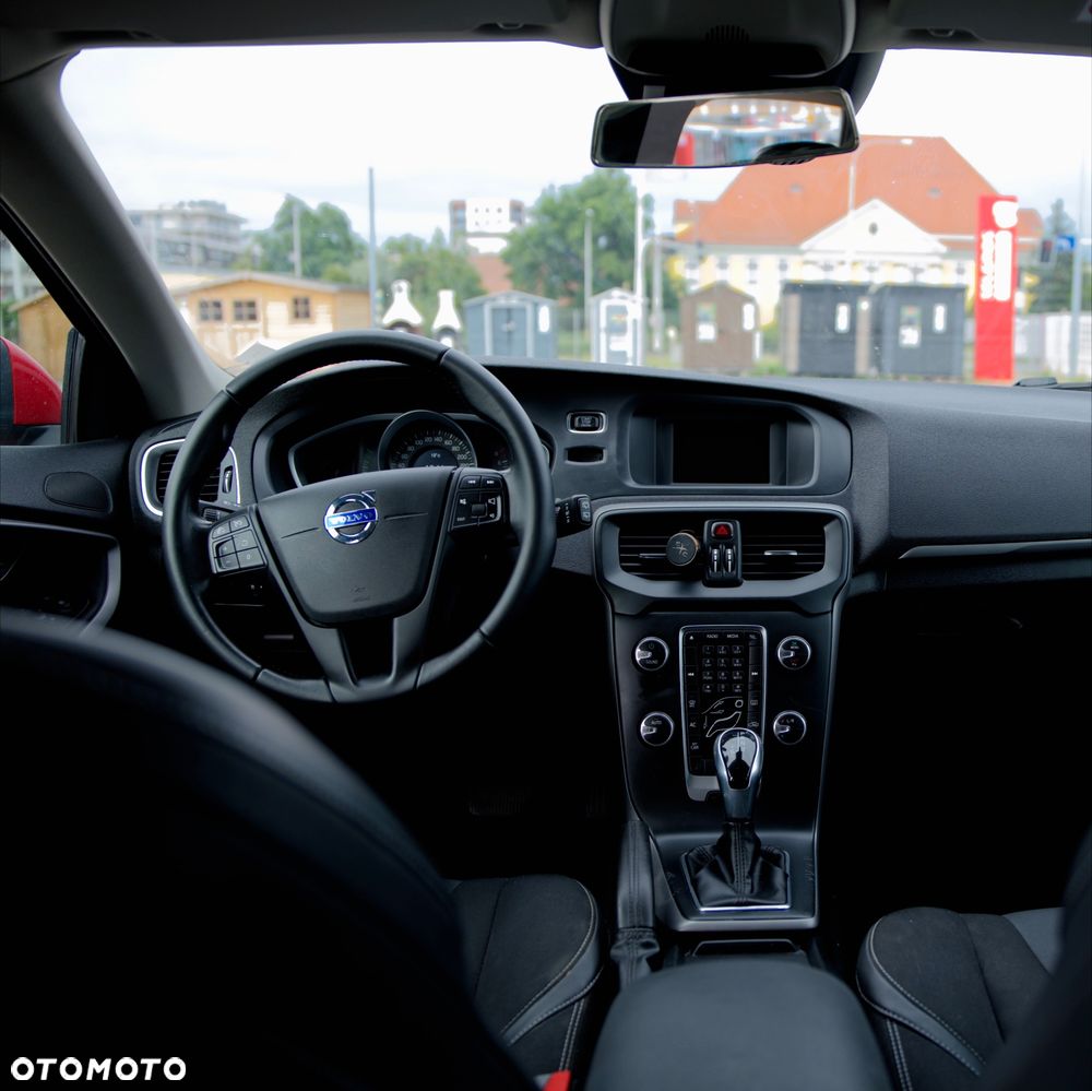 Volvo V40 T4 Kinetic - 8