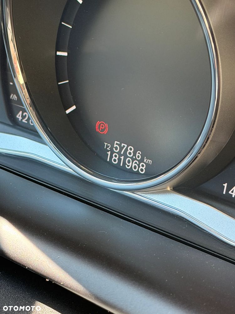 Volvo XC 60 - 25