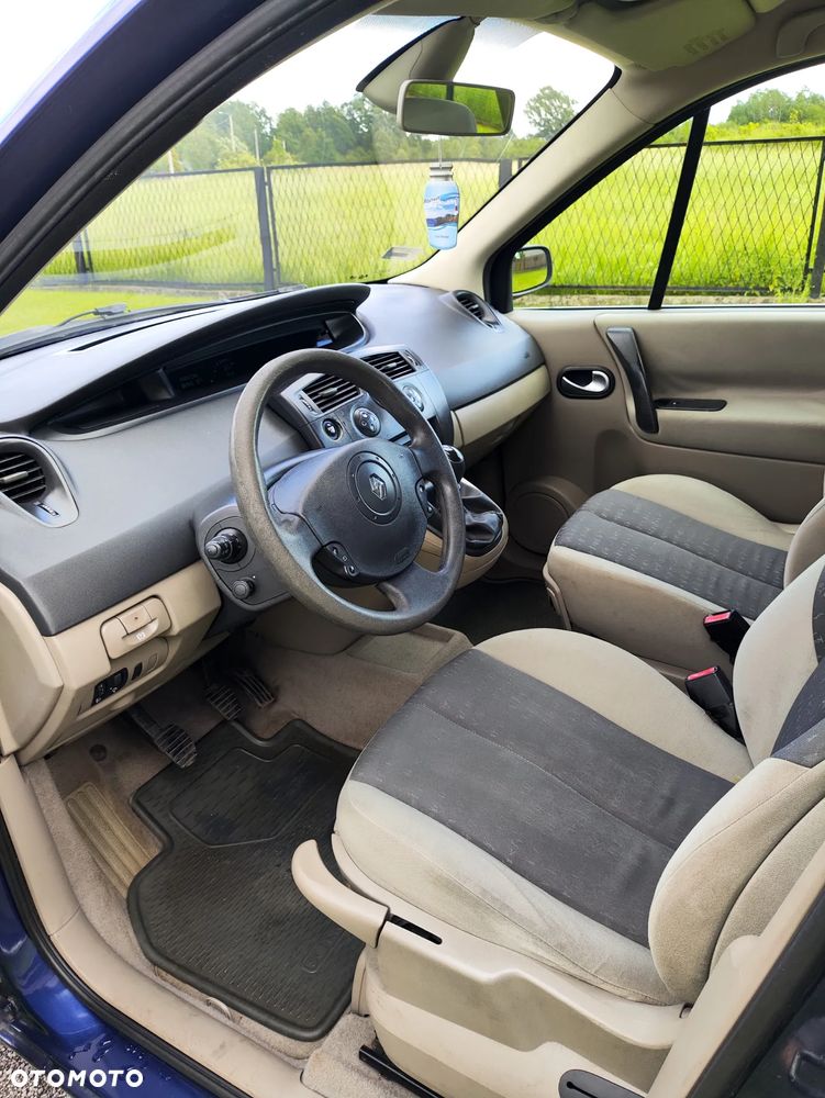 Renault Scenic 2.0 16V Expression - 13