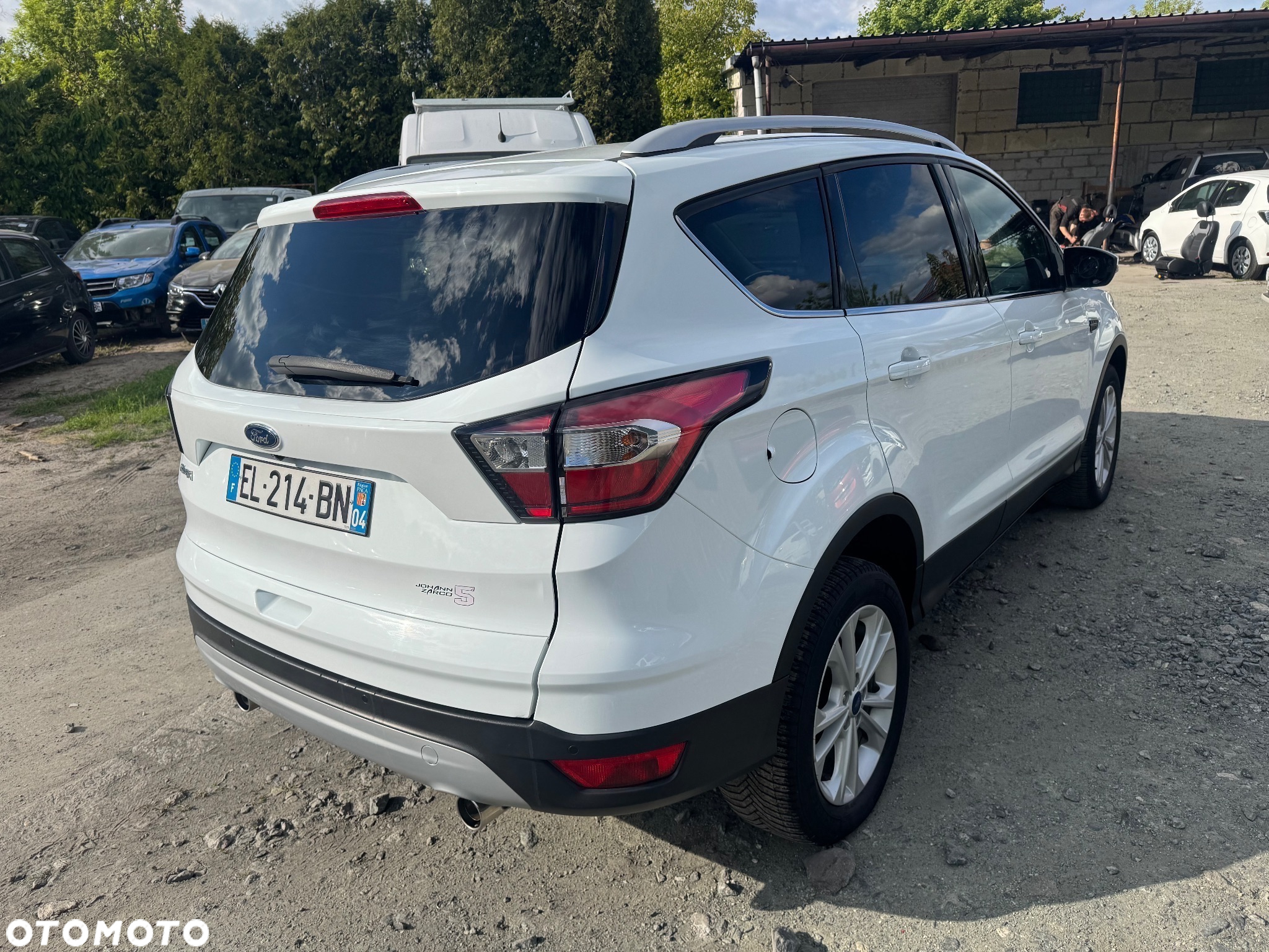 Ford Kuga - 3