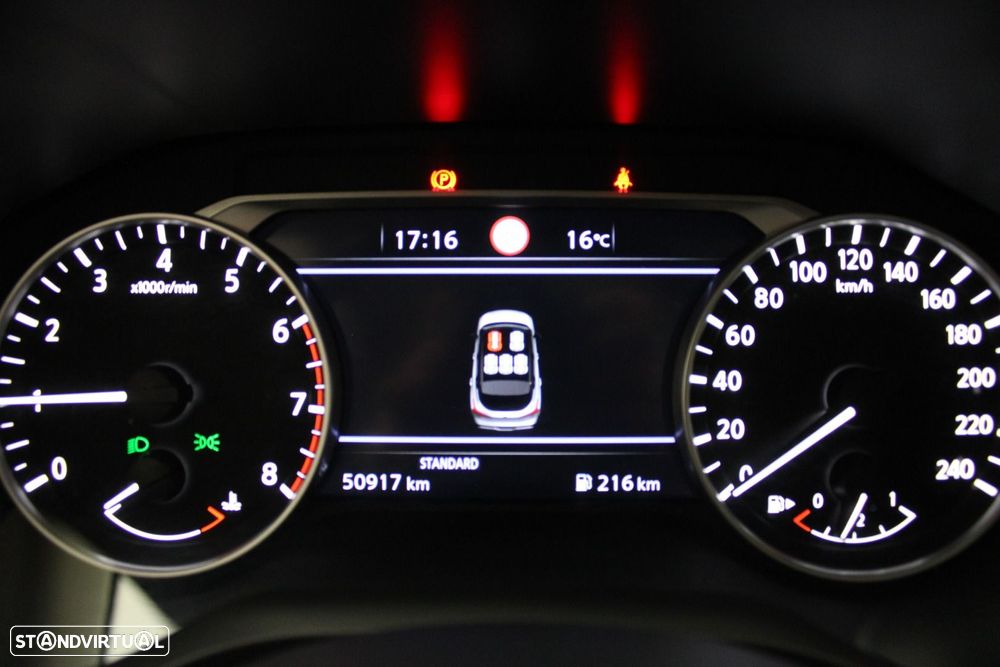 Nissan Qashqai 1.3 DIG-T N-Connecta - 35