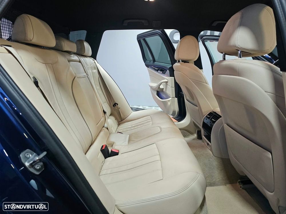 BMW 520 d Line Luxury Auto - 13