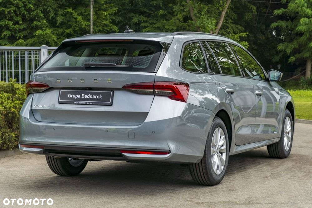 Skoda Octavia - 8