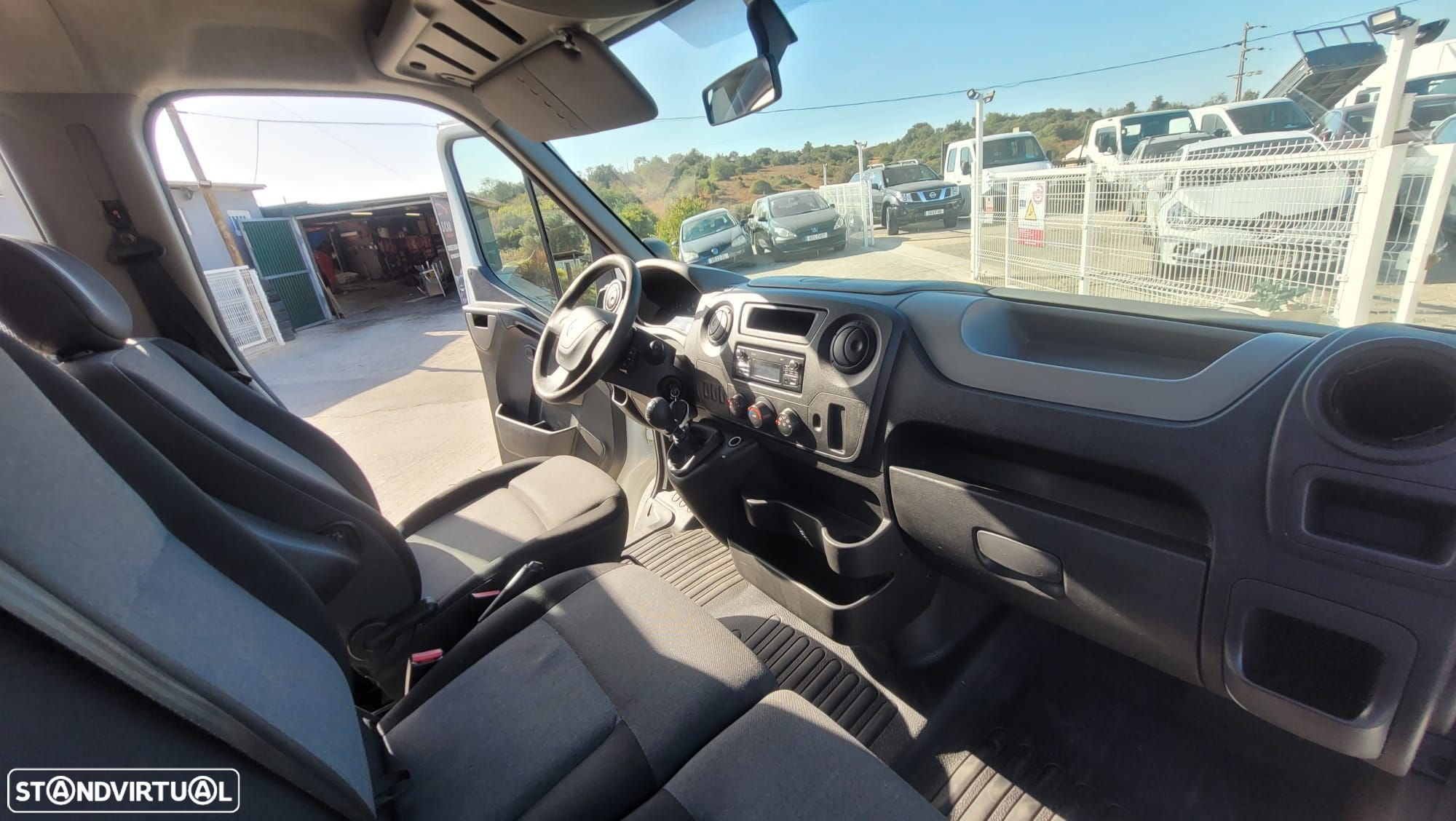 Renault Master 2.3 dCi L2 3.5T CD - 25