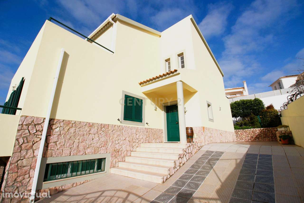 Moradia T4 com Cave e Amplos Espaços Exteriores – Goncinha, Loulé - Grande imagem: 4/38