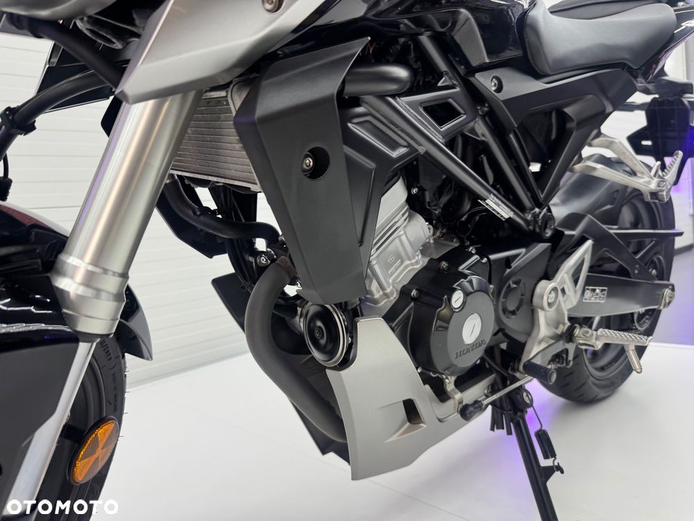 Honda CB - 18