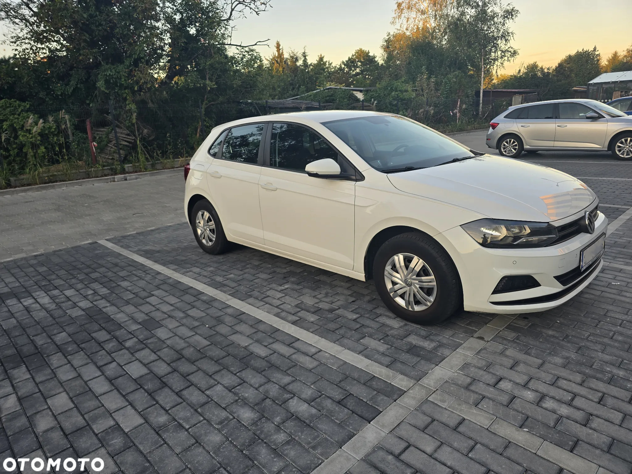 Volkswagen Polo 1.0 Trendline - 2