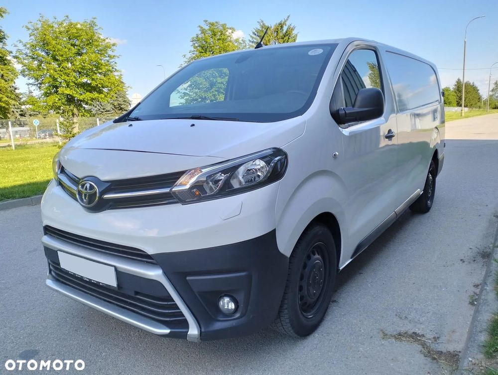 Toyota PROACE - 1