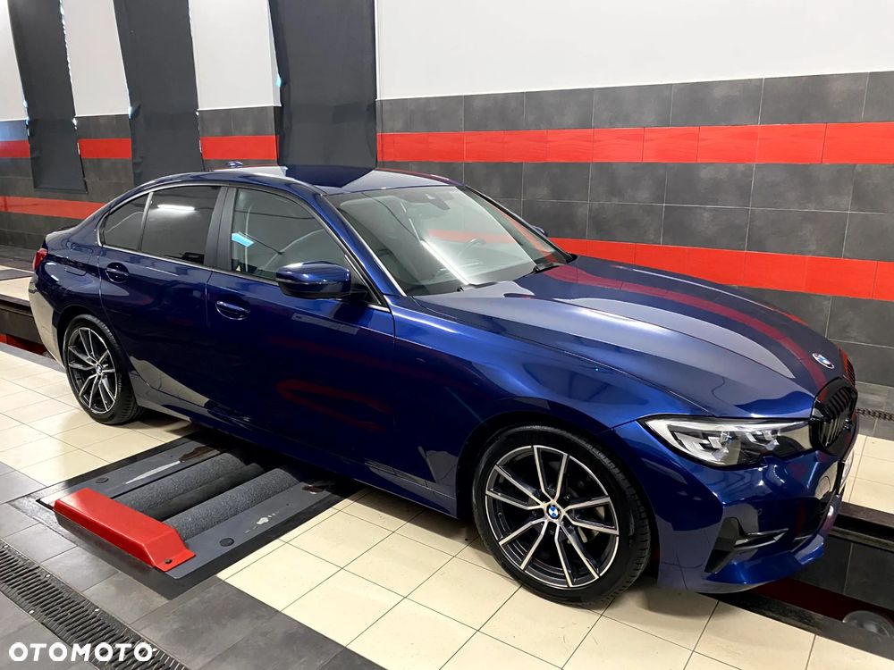 BMW Seria 3 320d Sport - 5