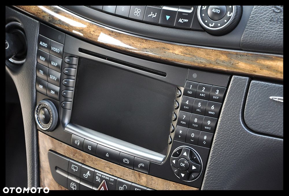 Mercedes-Benz Klasa E 320 CDI Avantgarde - 29
