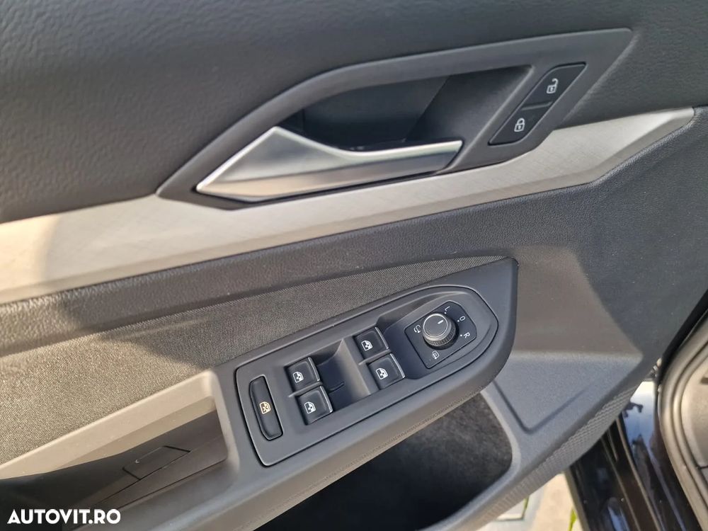 Volkswagen Golf 2.0 TDI SCR DSG Life - 9
