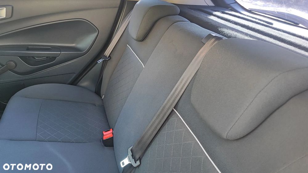 Ford Fiesta 1.25 Champions Edition - 21