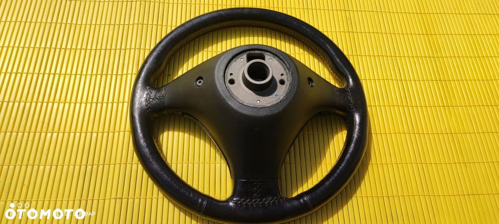 Kierownica Trójramienna Ładna Czarna Audi S6 4.2 Q 340 KW 2000 rok - 8