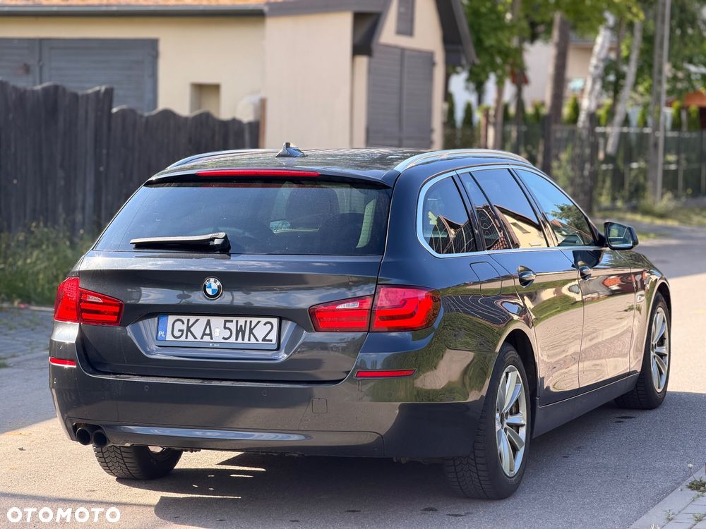BMW Seria 5 520d Sport-Aut - 4